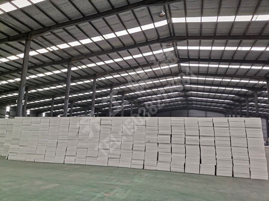 擠塑板倉儲(chǔ)區(qū)